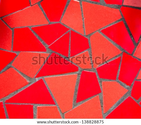 Broken tile wall/Broken tile