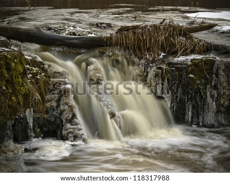 Falls River hub, Latvia, River, spring floods, melting ice