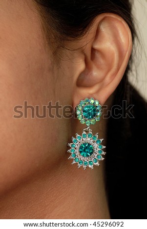 ear with earring