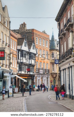 Cambridge, UK - April 9: Old street on April 9, 2015 in Cambridge, UK. It\'s a university city and the county town of Cambridgeshire, England.