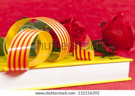 It is a day that they traditionally Catalunya couples a rose i give away a book