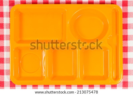 Tray dining polycarbonate for use in school canteens