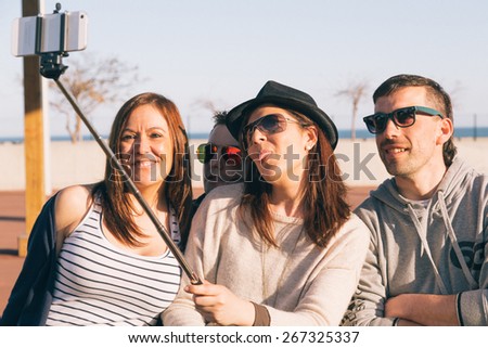 Young people on a spring afternoon doing a selfie