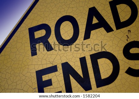 road ends sign