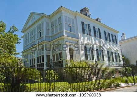 An 1800\'s era South Battery street Single House style of architecture in Charleston, South Carolina.