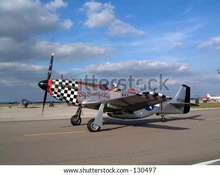 Plane WW2 Mustang fighter aircraft propeller flight fly guns wing wheels take off landing