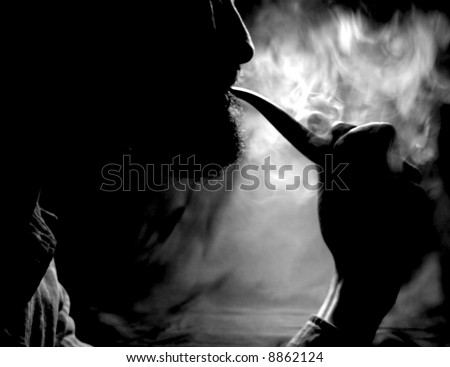 Pipe Smoker - Silhouette Black and white