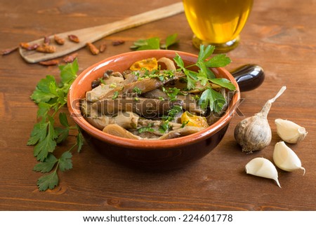 Dish of cooked mushrooms with spices