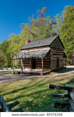 Colonial Cabin in Great Smoky Mountain National Park