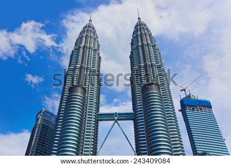KUALA-LUMPUR, MALAYSIA - APRIL 07: Twin towers Petronas at April 07, 2011, Kuala Lumpur, Malaysia.