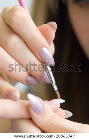 artificial fingernails