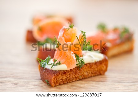 Fried toast with cheese and salted salmon