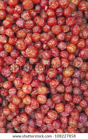 Image of dried cherry-plum sold in the market.
