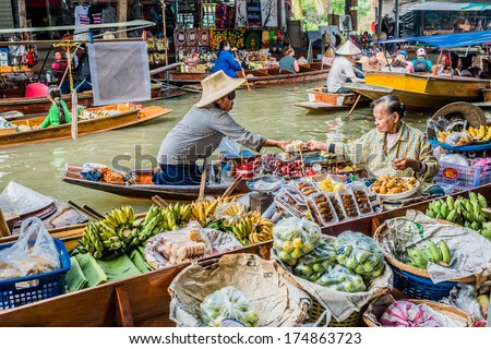 Bangkok, Thailand - December 30, 2013: people at Amphawa Bangkok floating market