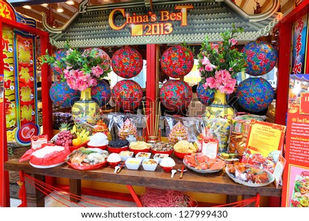 BANGKOK, THAILNAD - FEBRUARY 10: Offerings foods to the Gods at Yaowarat in Bangkok Chinatown during Chinese New Year celebrations on February 10, 2013 in Bangkok, Thailand