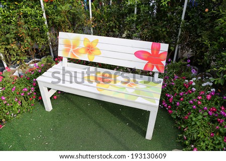White bench in the garden - Wooden Bench in the garden