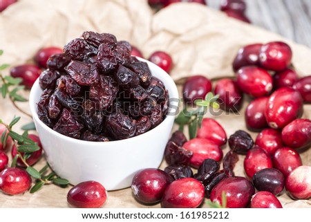 Dried Cranberries and some fresh fruits
