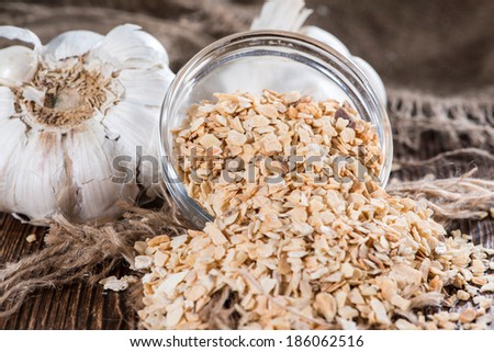 Heap of Garlic Spice (detailed close-up shot)