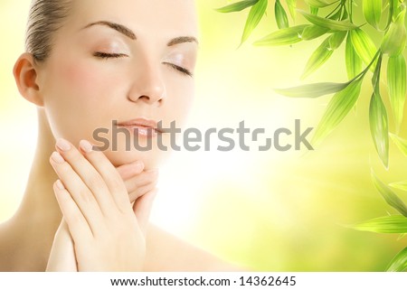http://image.shutterstock.com/display_pic_with_logo/78238/78238,1214816626,1/stock-photo-beautiful-young-woman-applying-organic-cosmetics-to-her-skin-14362645.jpg