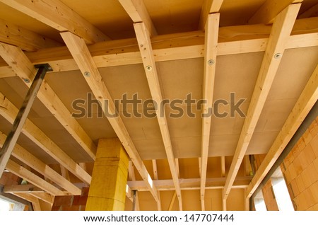 Roof truss