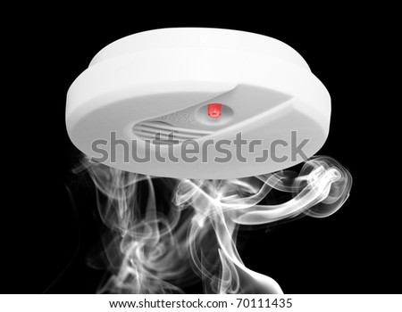 Smoke detector with smoke