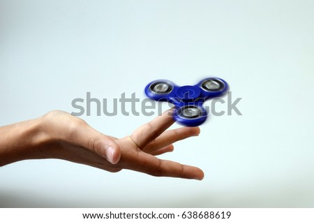 Blue Hand spinner, fidgeting hand toy