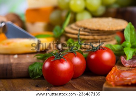 [Obrazek: stock-photo-fresh-organic-tomatoes-with-...467135.jpg]