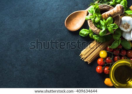 Italian healthy spaghetti, border background, from above flat lay ingredients