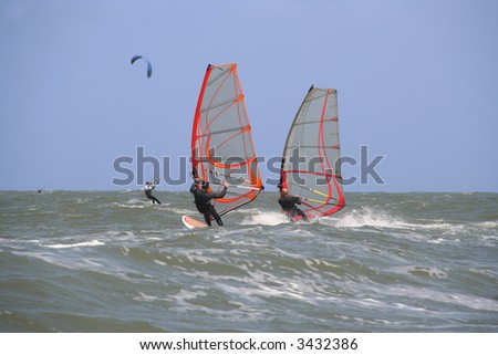 Wind and kite surfing