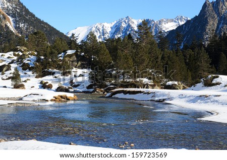 Marcadau valley is a favorite place for cross-country skiing and snow shoeing in Pyrenees.
