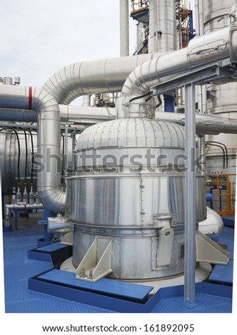 Chemical tank with pipe