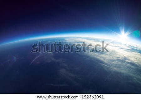 Near Space Photography - 20km Above Ground / Real Photo