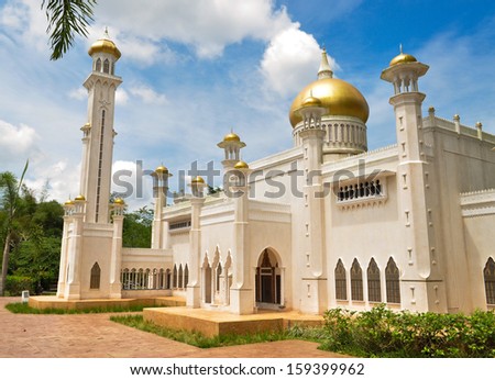 The monument of Sultan Omar Ali Saifuddin Mosque, Brunei - Taman Tamadun Islam, Terengganu, Malaysia