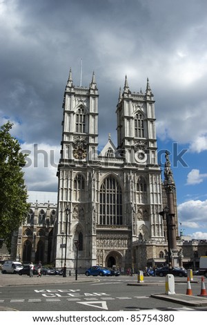 LONDON, UK- MARCH 8:Crowds of tourists visit a famous Gothic Westminster Abbey which is located in the heart of London on March 8, 2007