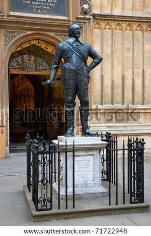 Statue of William Herbert, 3rd Earl of Pembroke. Bodleian Library, Oxford, UK