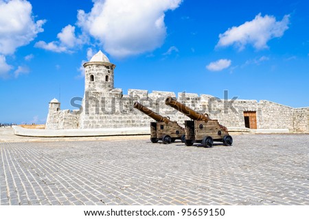 The spanish fortress of La Punta at the entrance of Havana Bay