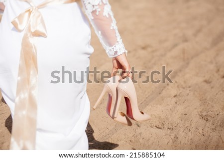 Bride sand feet