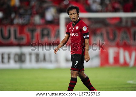 NONTHABURI,THAILAND-MAY 01:Datsakorn Thonglao of Muangthong Utd. in action during the AFC Champions League between Muangthong Utd.and Urawa Red Diamonds at SCG stadium on May 1,2013 in,Thailand.