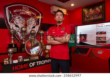 NONTHABURI-THAILAND JANUARY 12: Naoaki Aoyama footballer from Japan pose for a photo during before press conference as a new player SCG Muangthong United at SCG Stadium on January 12,2015 in Thailand