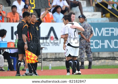 PATHUMTHANI,THAILAND-AUG,2:Former Liverpool Football Club and England striker.Robbie Fowler of MTUTD during in Toyota League Cup between KU and MTUTD at Thupatemee Stadium :Aug 2,2011.Pathumthani,Th.