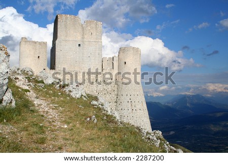 An Old Castle with it\'s view , some scenes from the Film \