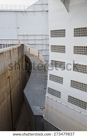 Fragment construction floating gate overlying marine fairway in the event of a threat of flooding. Saint Petersburg Flood Prevention Facility Complex
