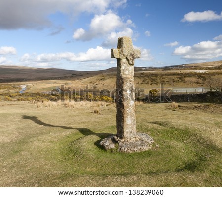 The Cadover Cross is one of a number erected to mark the route of the track that the monks of the Priory at Plympton would have used to visit their outlying parishes  on route to Tavistock Abbey.