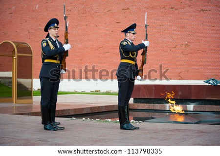MOSCOW - SEPTEMBER 16: Hourly change of the Guard of Honor at the tomb of the Unknown Soldier at the wall of Kremlin on September 16, 2012 in Moscow. Russia.