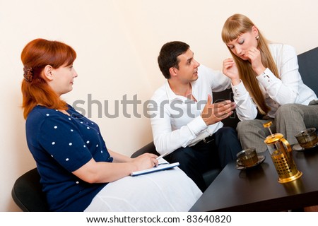 Young married couple consults at the psychologist
