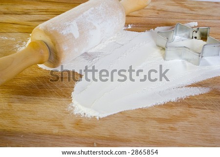 rolling pin and flour on the board