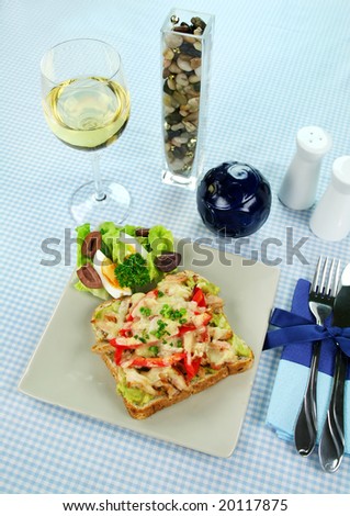 open chicken sandwich