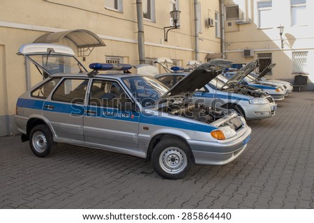 SAINT-PETERSBURG, RUSSIA - APRIL 12, 2011: Police cars before going on duty