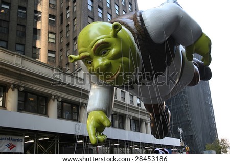 MANHATTAN - NOVEMBER 27 : Shrek cartoon character balloon at the Macy\'s Thanksgiving Day Parade November 27, 2007 in Manhattan. The first parade was held in 1924 in Newark, New Jersey.
