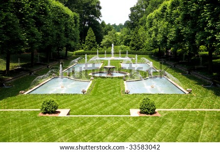 Italian Garden Design In A Botanical Garden Usa Stock Photo 33583042 